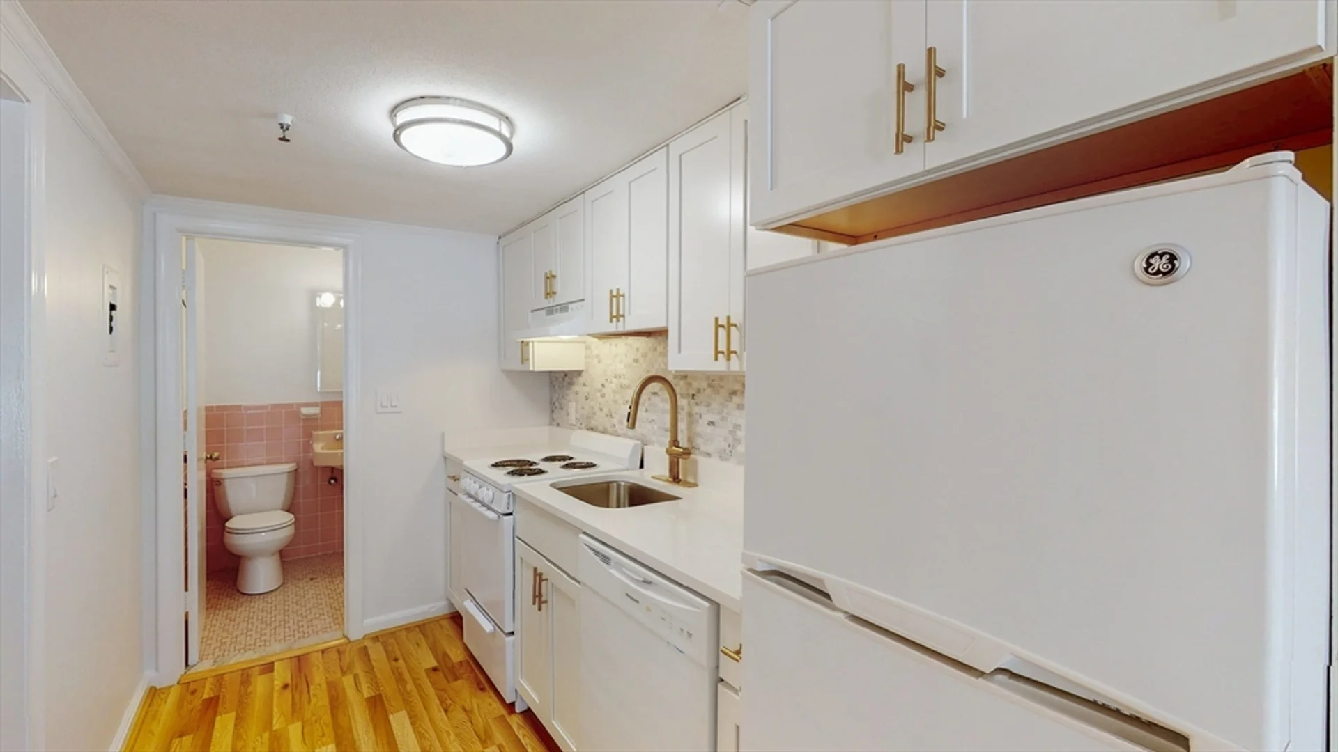 Affordable studio apartment with essential features in 