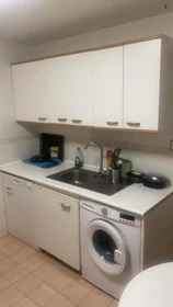 Habitación privada en Avenida del Dos de Mayo, imagen 7 de 11