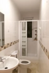 Chambre privée à Calle Santa Catalina, image 14 de 27