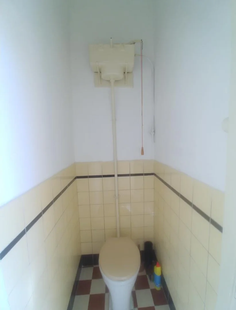 Camera per studenti in  con servizi moderni