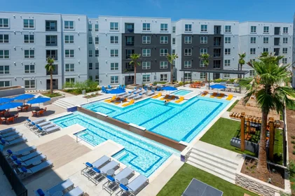 Alojamiento entero en residencia en 15655 Mkt Hl Blvd, San Antonio, TX 78256, United States, imagen 40 de 49