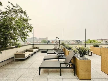 Gesamte Unterkunft im Wohnheim in der 987 Willoughby Avenue,  1C, Bushwick, New York, NY, 11221, bild 2 von 17