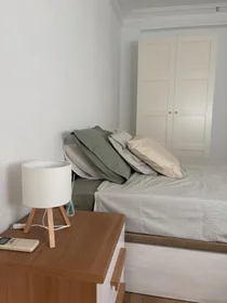 Dairenin tamamı konumu Calle de Vidal de Canellas, 12 22 görüntüsü