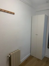Dairenin tamamı konumu Calle de Vidal de Canellas, 22 22 görüntüsü