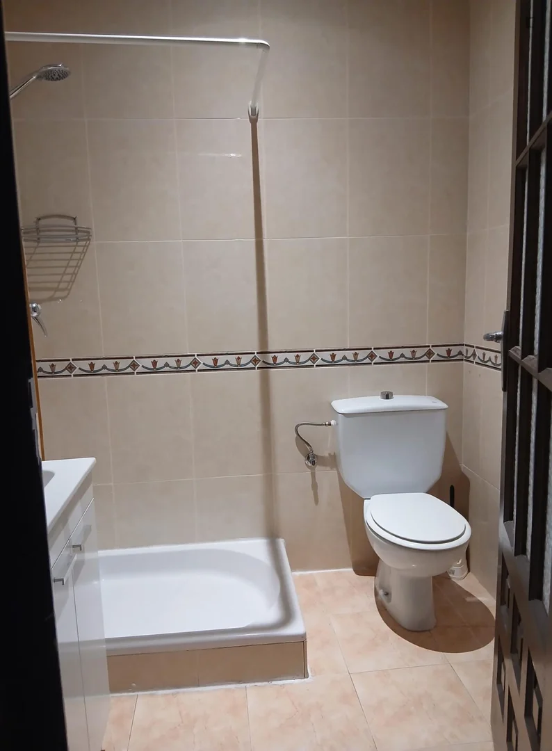 Studentenfreundliches Zimmer in  mit modernen Annehmlichkeiten