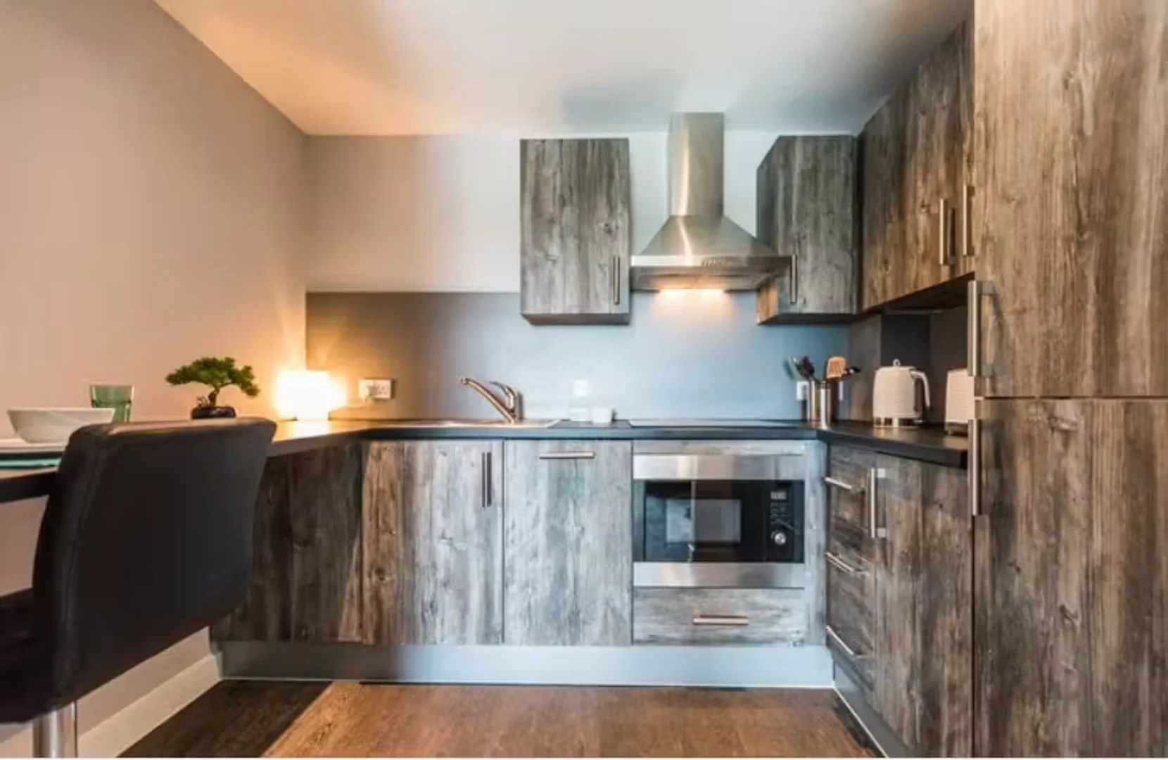 Budget-friendly student room close to campus in 