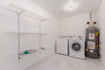 Quarto privado em 85201, imagem 24 de 41