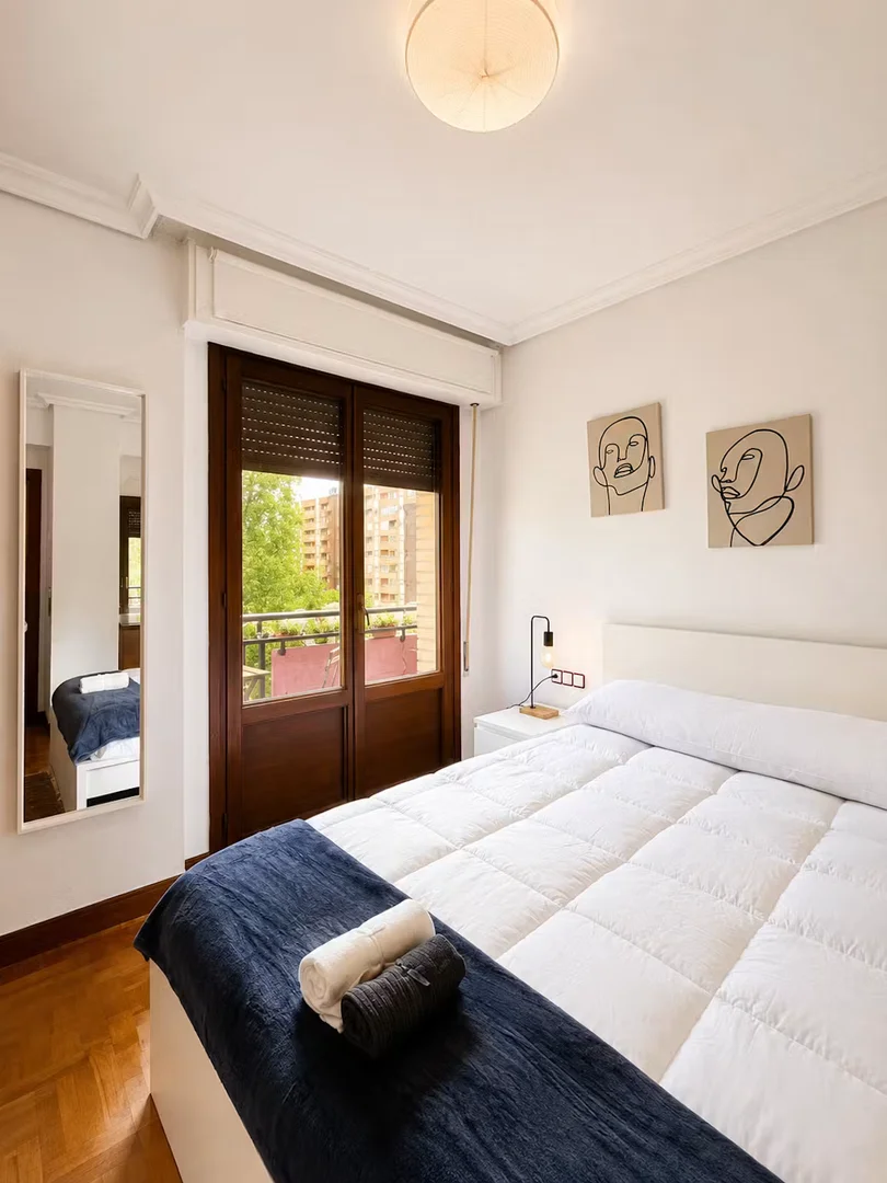 Habitación para estudiantes en  con modernas comodidades