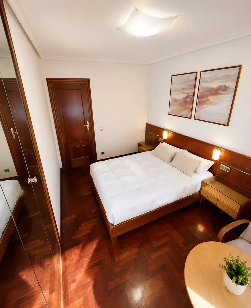 Chambre d'étudiant confortable et spacieuse dans 