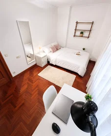 Prywatny pokój Calle Benjamín de Tudela, Ermitagaña-Mendebaldea, obraz 1 10