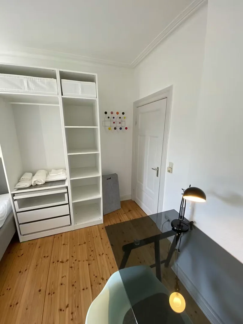 Studentenfreundliches Zimmer in  mit modernen Annehmlichkeiten