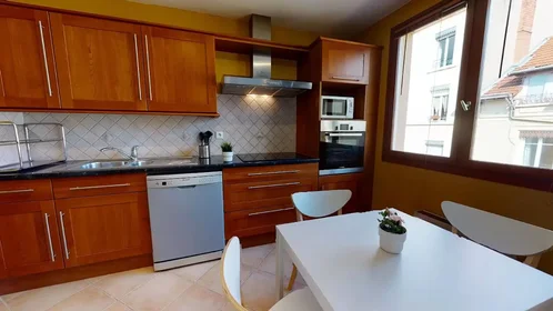 Private room at Rue Louis Braille, Ferrandière-Maisons Neuves, image 7 of 10