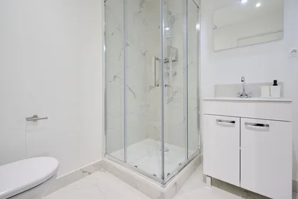 Özel oda konumu 271 rue d'Estienne d'Orves, 38 39 görüntüsü