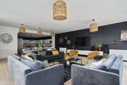 Özel oda konumu 271 rue d'Estienne d'Orves, 7 39 görüntüsü