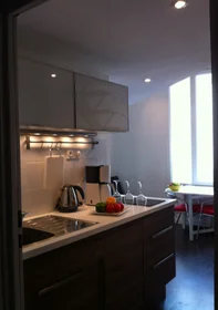 Studio in der Avenue Saint-Augustin, bild 1 von 9