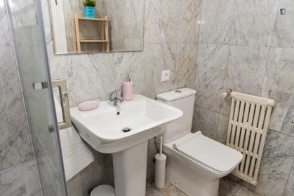 Habitación privada en Paseo de los Pontones, imagen 20 de 22