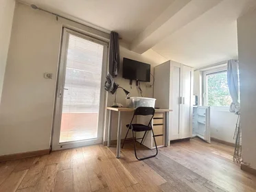 Quarto privado em Roubaix, 59100, imagem 4 de 22