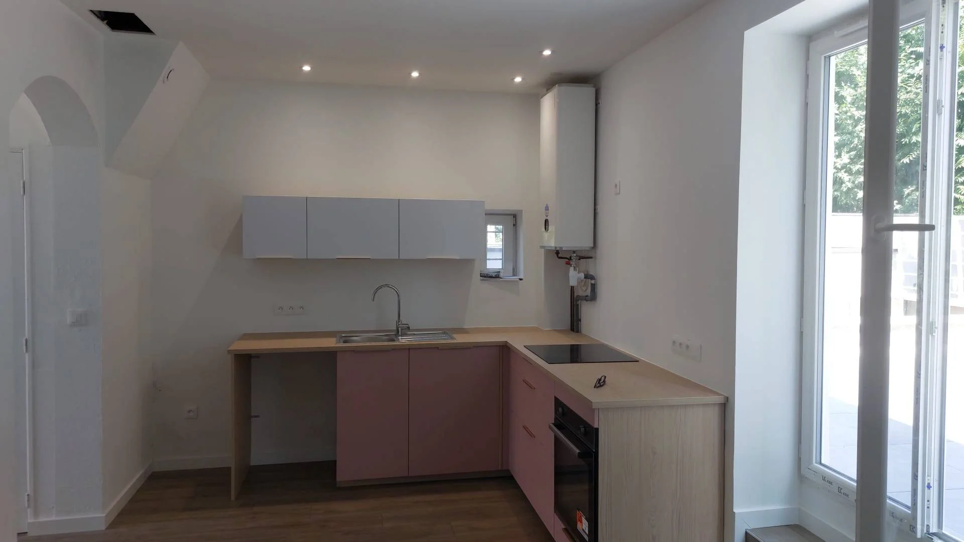 Room for rent in student apartment in , fully furnished