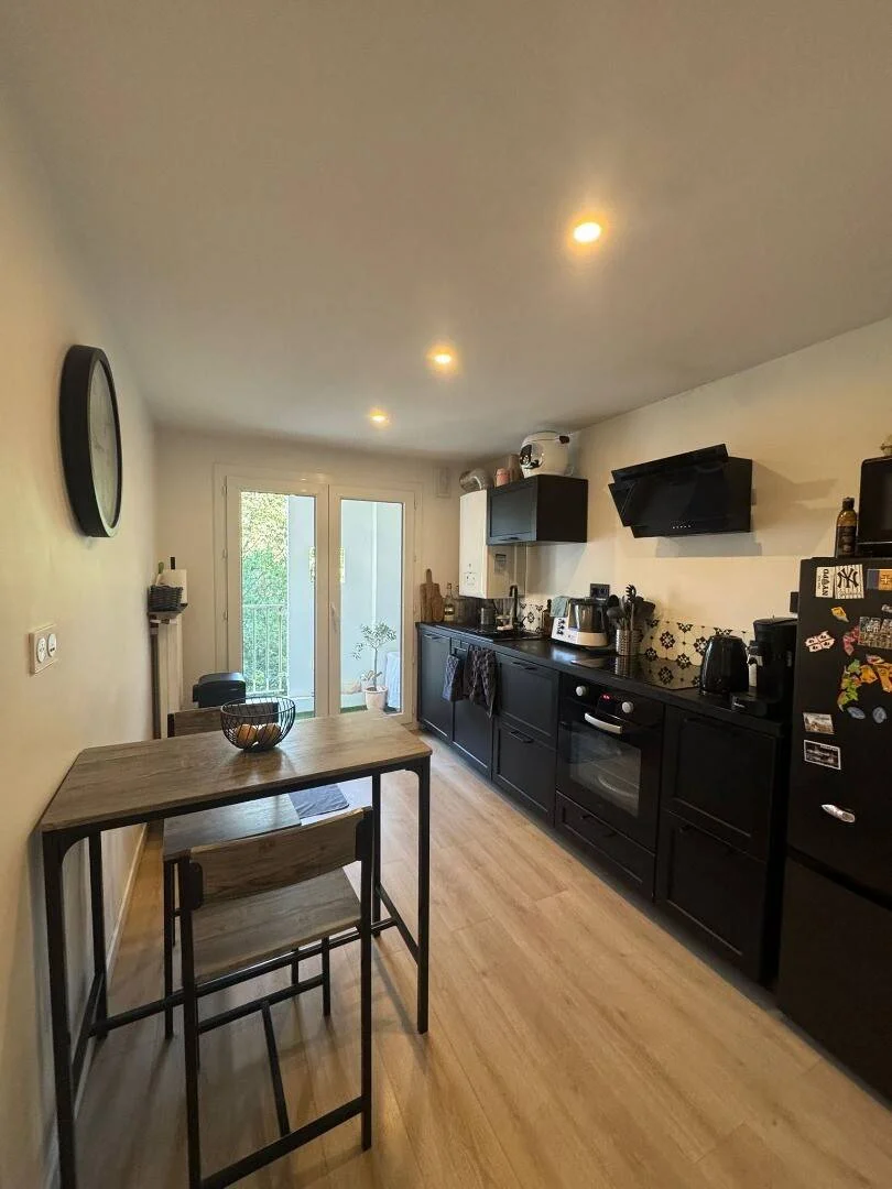 Comfortable and spacious student room in 