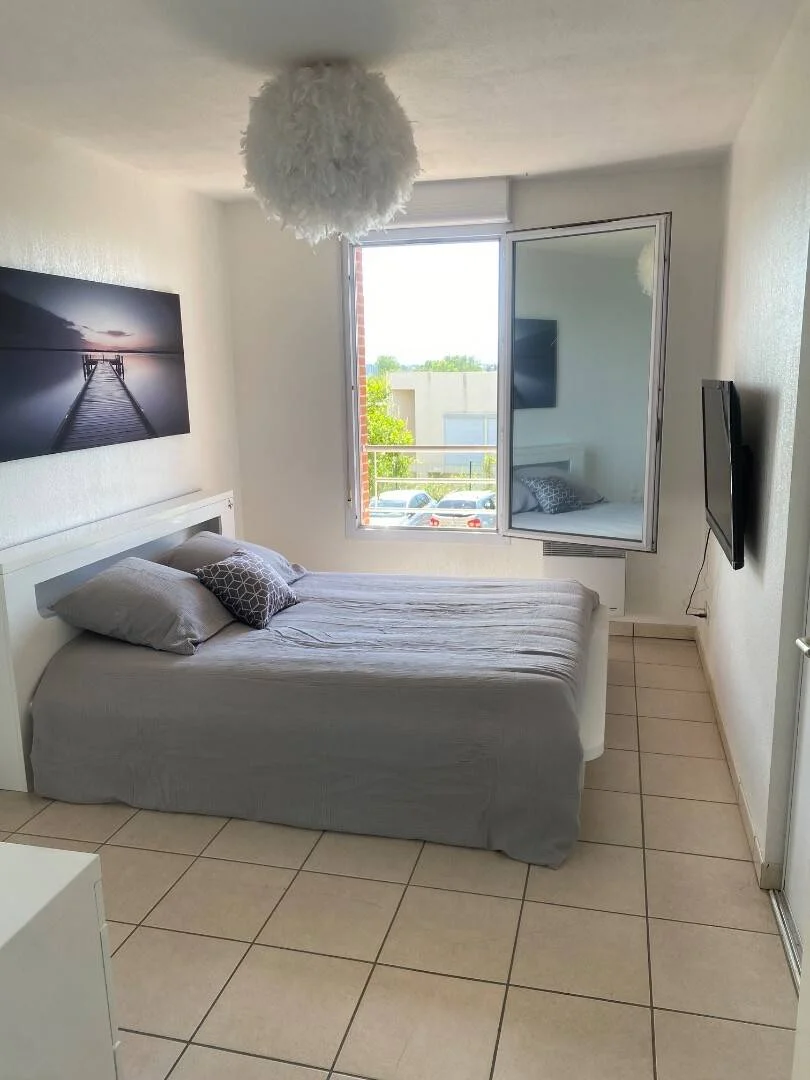 Chambre d'étudiant économique avec emplacement pratique dans 