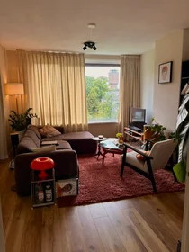 Entire apartment at Jadelaan, image 2 of 7