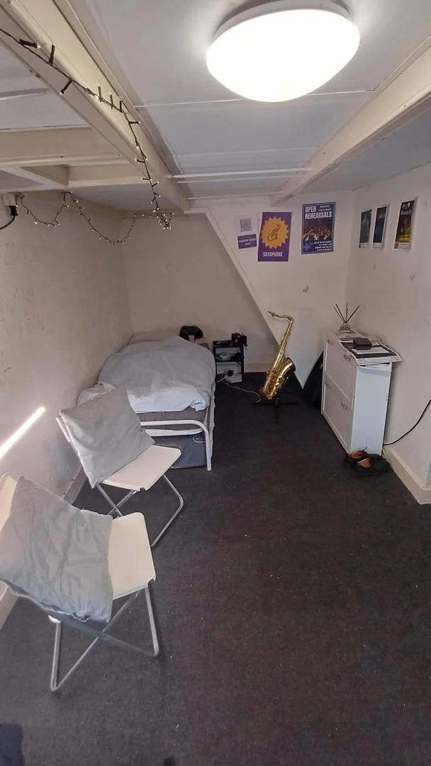 Komfortables und geräumiges Studentenzimmer in 