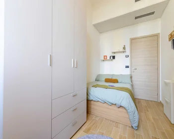 Chambre privée à Via Padova, image 1 de 10