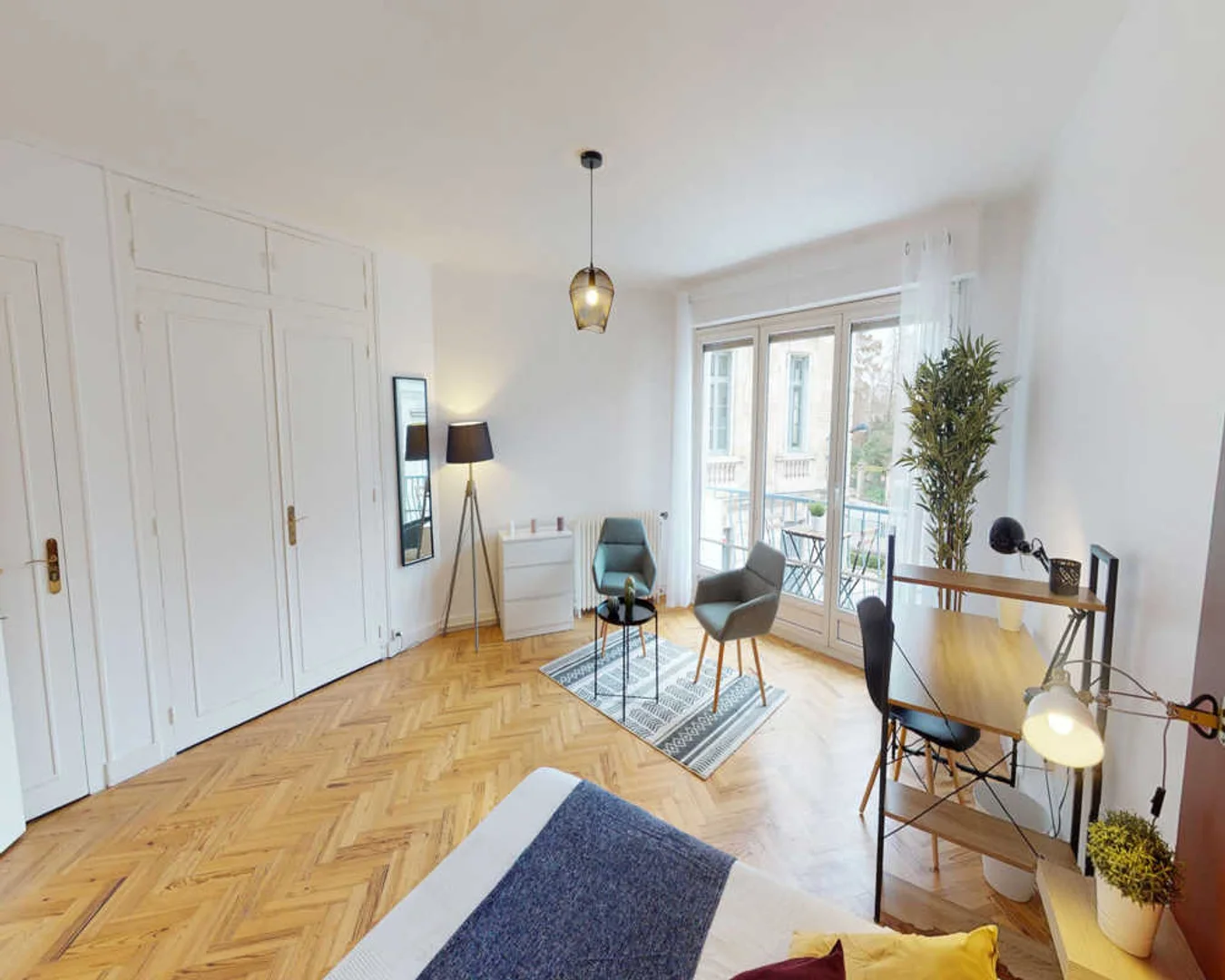 Habitación estudiantil económica con ubicación conveniente en 