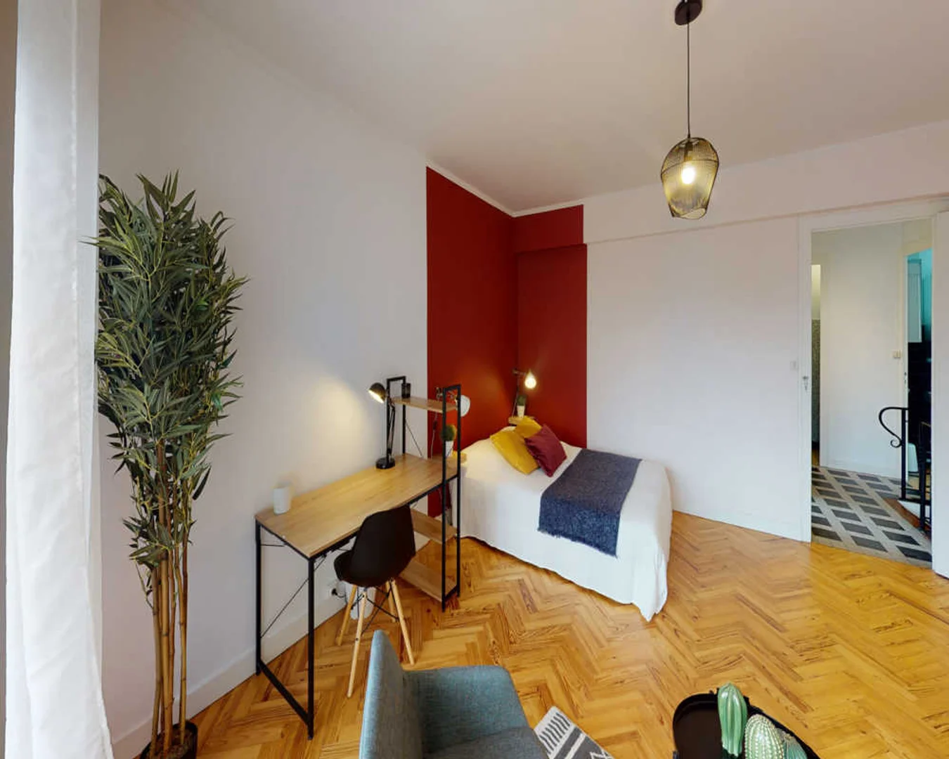 Habitación acogedora para estudiantes disponible en 