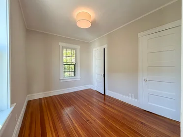 Logement entier en résidence à 8, Fox St., Unit 1, Dorchester, Boston, MA, 02122, image 15 de 17
