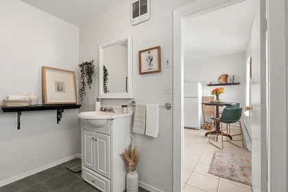 Entire apartment in residence at 377, Dorchester St., Unit 3, South Boston, Boston, MA, 02127, image 13 of 16
