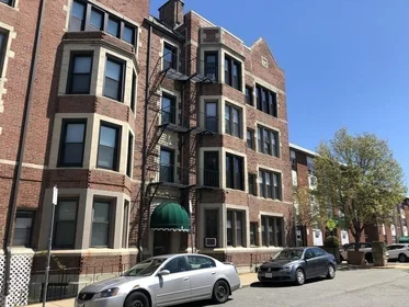 Logement entier en résidence à 4, Commonwealth Ct., Unit 17, Brighton, Boston, MA, 02135, image 15 de 15
