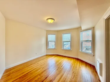 整套公寓 在住宅内 在 724, Cambridge St., Unit 2, Wellington, Cambridge, MA, 02141, 21的图像18