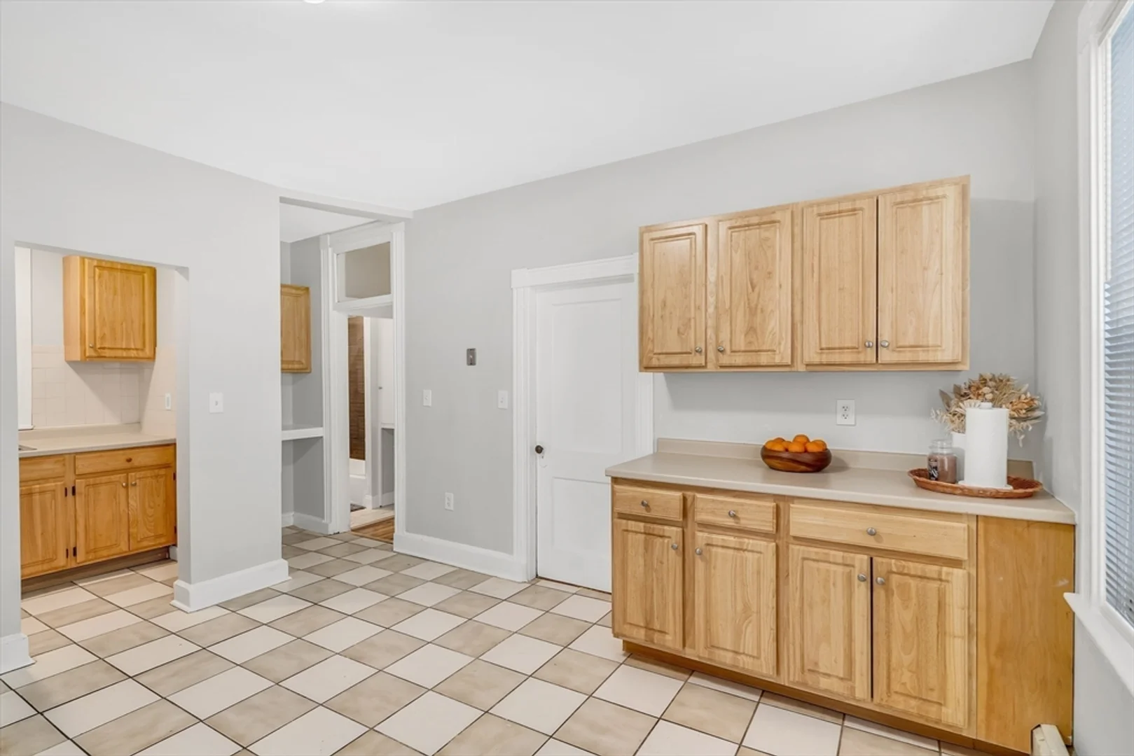 109, Harrishof St., Unit 1, Dorchester, Boston, MA, 02121