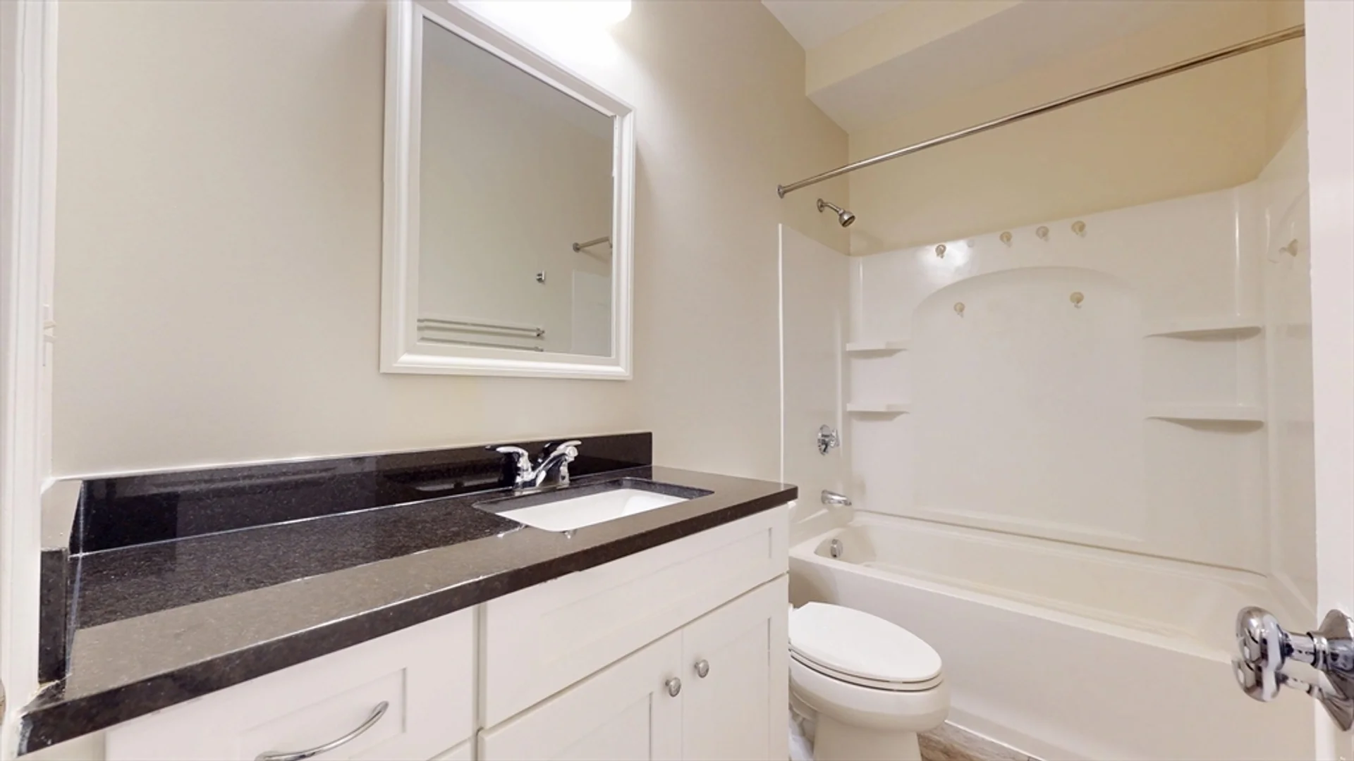 60, Holworthy, Unit 6, Roxbury, Boston, MA, 02121