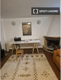 Private room at Via Micone di Atene, image 2 of 19