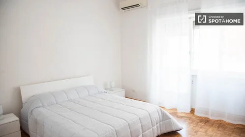 Privatzimmer in der Via Emilio Albertario, bild 6 von 19