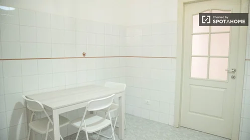 Privatzimmer in der Via Emilio Albertario, bild 9 von 19