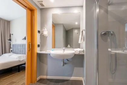 Apartamento inteiro em Carrer dels Tiradors 1, imagem 10 de 15