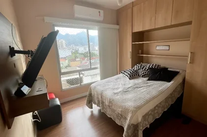 Logement entier à Rua Santa Luíza 259, image 3 de 17