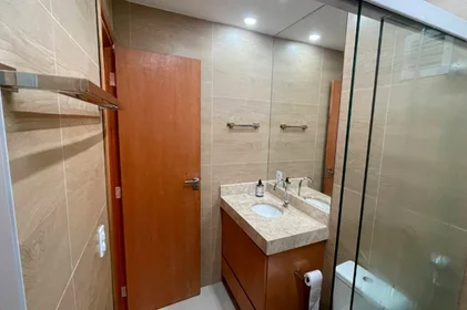 Logement entier à Rua Santa Luíza 259, image 4 de 17