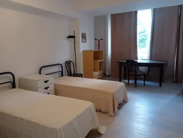 Dairenin tamamı konumu Viale Cavour 129, 5 11 görüntüsü