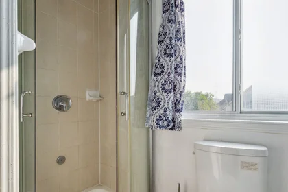 Privatzimmer im Wohnheim in der 3 Herzberg Gardens, North York, ON M3J 3P4, Canada, bild 18 von 49