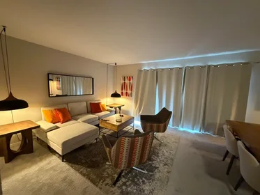 Dairenin tamamı konumu Laguna Street, Western Addition, 1 10 görüntüsü