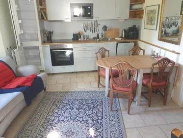 Apartamento inteiro em Skolvägen 30, imagem 2 de 3
