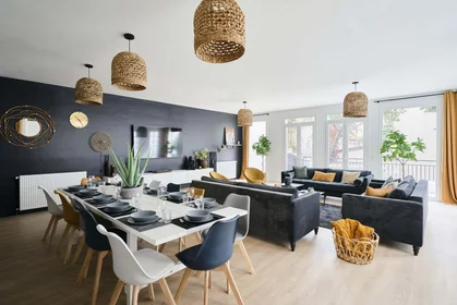 Chambre privée à 271 Rue d'Estienne d'Orves, 92700 Colombes, France, image 15 de 39