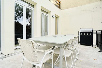 Chambre privée à 271 Rue d'Estienne d'Orves, 92700 Colombes, France, image 38 de 39