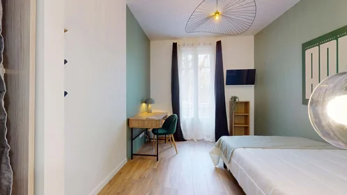 Özel oda konumu 9 Rue du Grand Pin, 06100 Nice, France, 5 18 görüntüsü