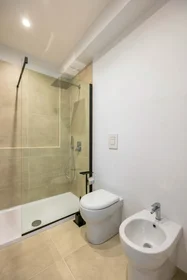 Appartamento intero in Salita Sant'Antonio Ai Monti, 80135 Napoli NA, Italy, immagine 12 di 29