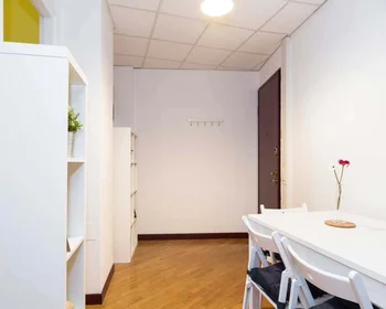 Habitación privada en Via Larga, 26, 20122 Milano MI, Italy, imagen 18 de 29